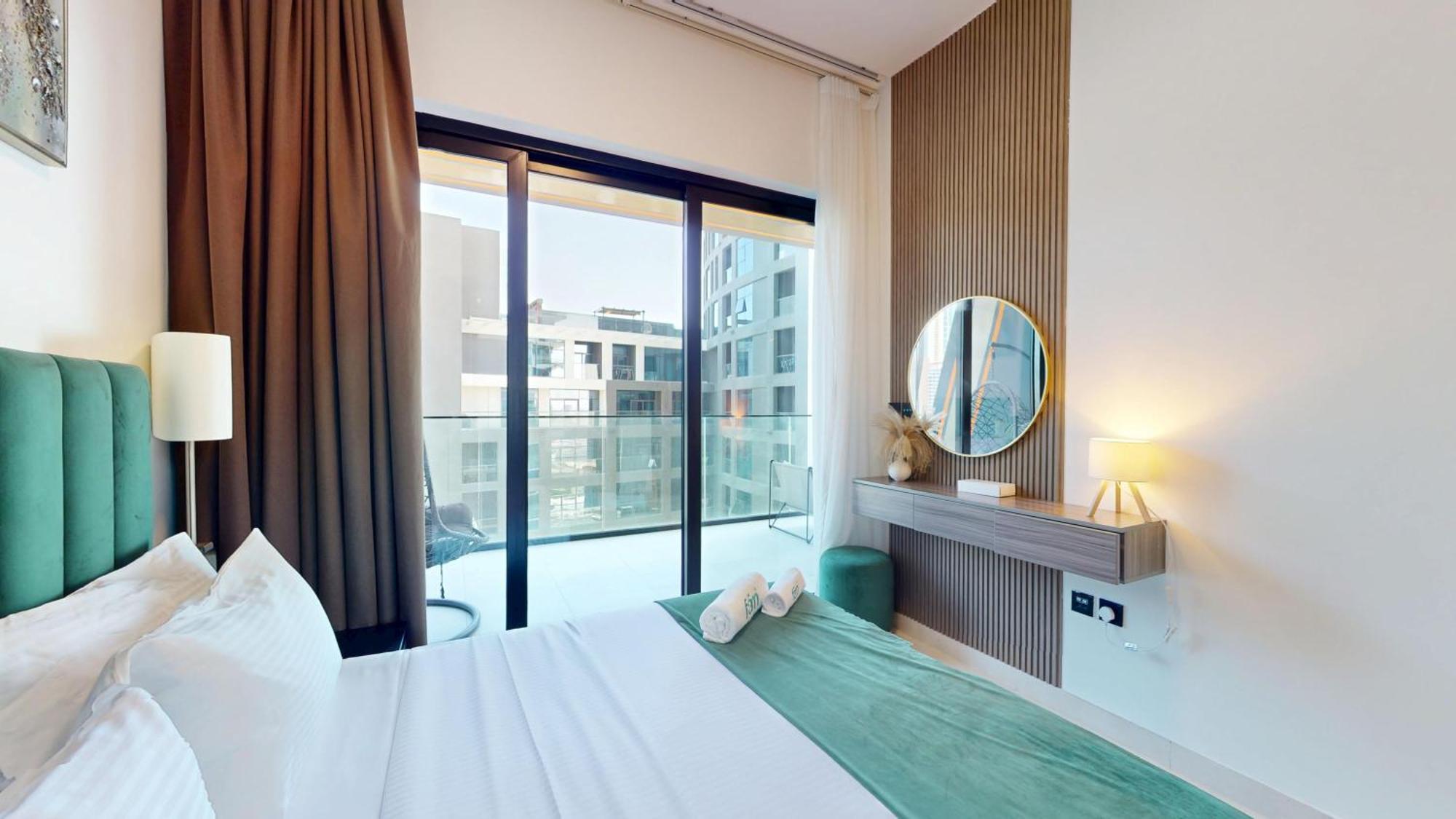 Fam Living Modern Smart At Business Bay With Iconic Burj And Canal Views Apartment
