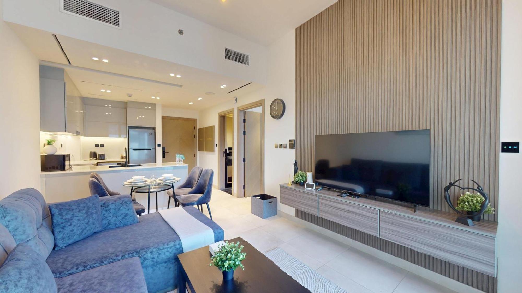 Apartment Fam Living Modern Smart At Business Bay With Iconic Burj And Canal Views *