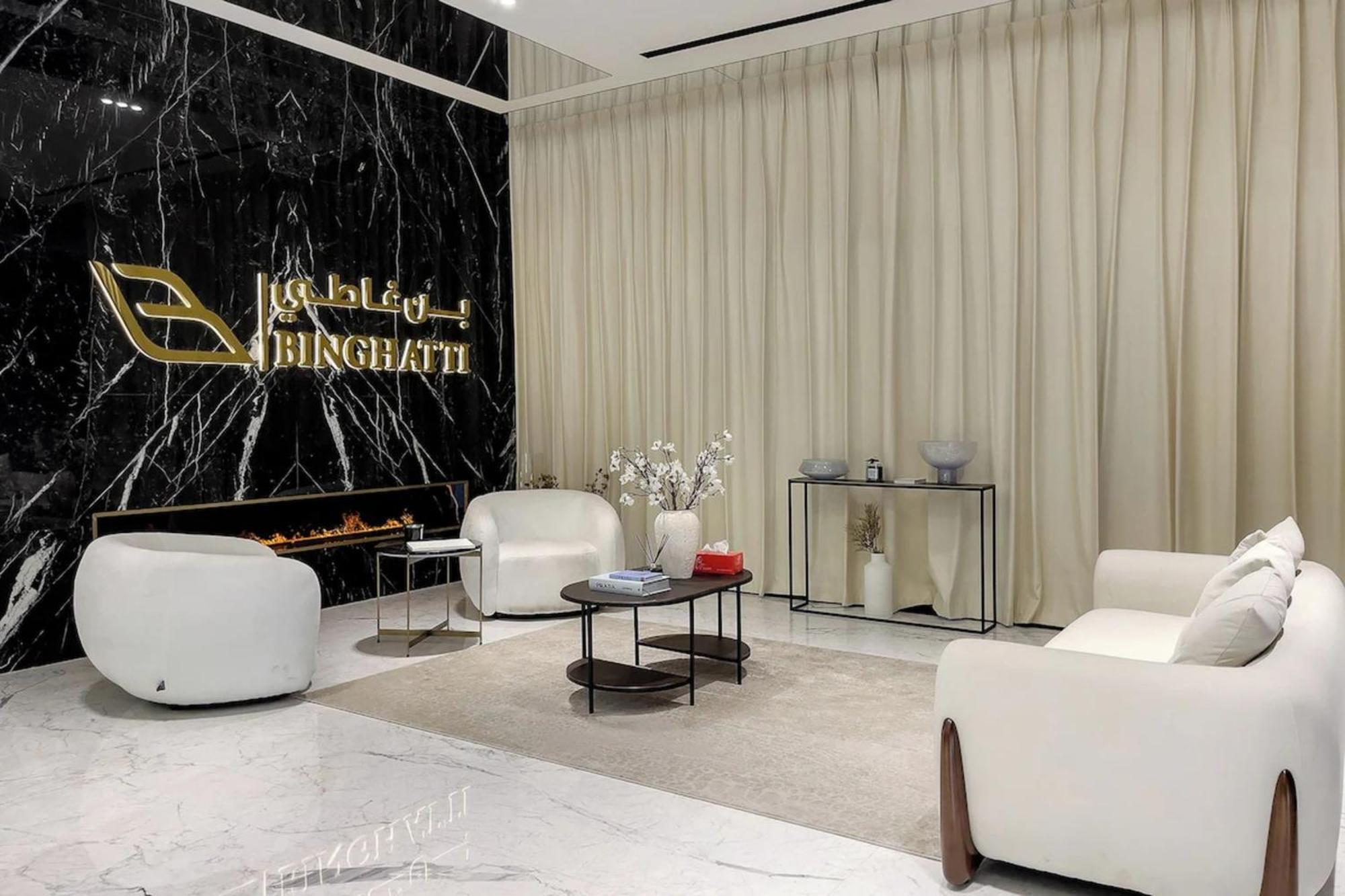 Fam Living Modern Smart At Business Bay With Iconic Burj And Canal Views